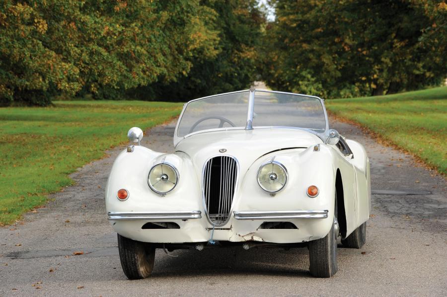  Jaguar XK120 Roadster 1952 года  (фото 3 из 25)